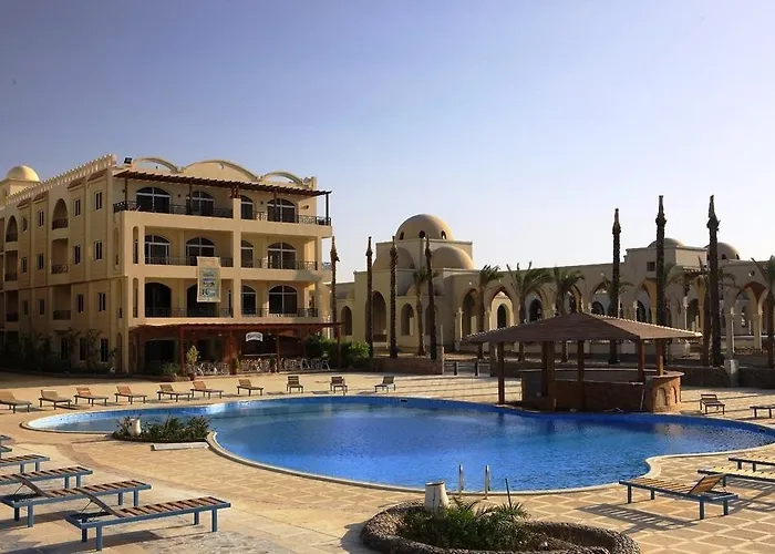 At Palm Piazza Hurghada